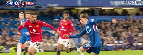 曼联1-0切尔西，切尔西3中门柱，加纳乔心系旧主，曼联领先10分了